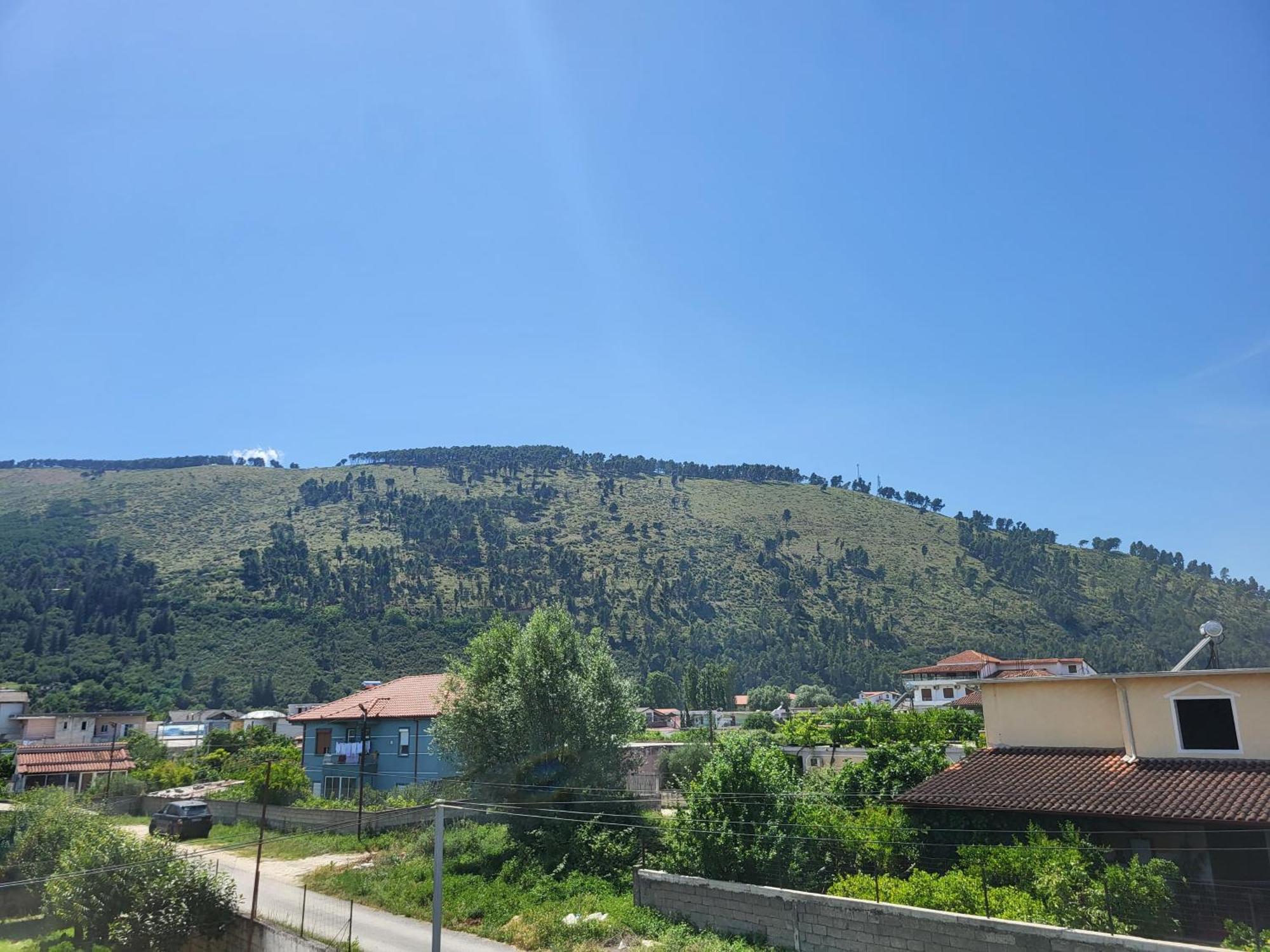 Ndoni Villa