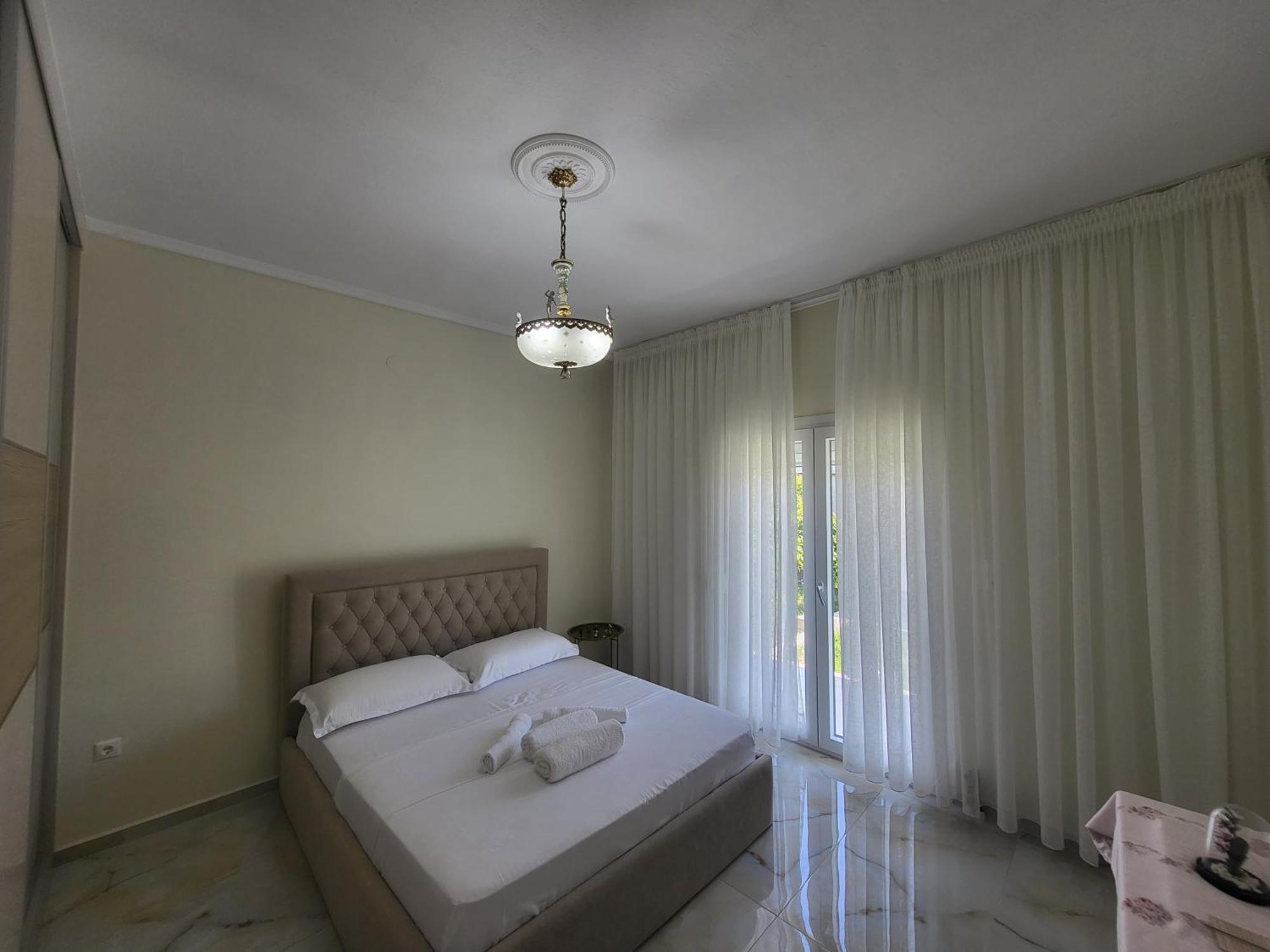 Ndoni Villa